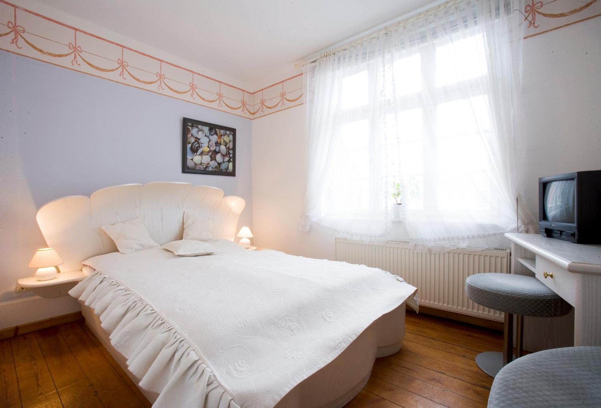 Hotel Reingard Wismar Exterior foto